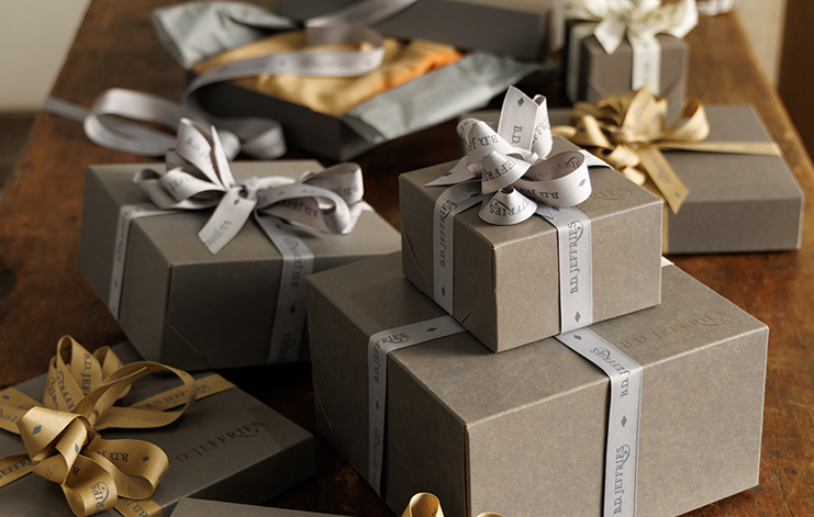 Dining & Entertaining